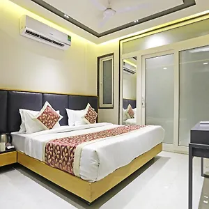 Applewood Residency - Offering Free Airport Drop 3*