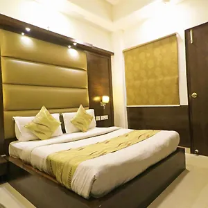 Hotel Pathway Near Delhi Airport