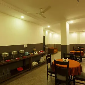 Palm Majestic At Airport 3* New Delhi