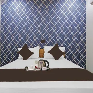 Love Hotel Love hotel *