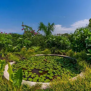 Villa Stayvista's Anantam - Luxury 4br With Huge Swimming Pool In Delhi New Delhi