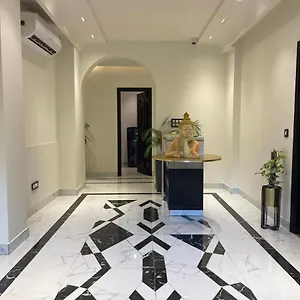 Hotel Bedchambers, Saket