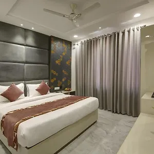 Hotel Kaca Inn-by Haveliya New Delhi