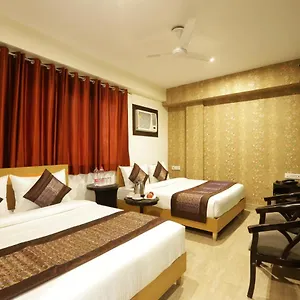 Palm Emerald Near International Airport New Delhi