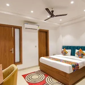 Fabhotel La Serene New Delhi