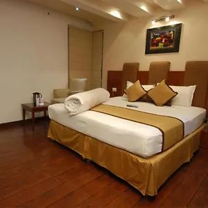 Otel Hotel Palm Do'R - 2 Min From New Delhi Railway Station