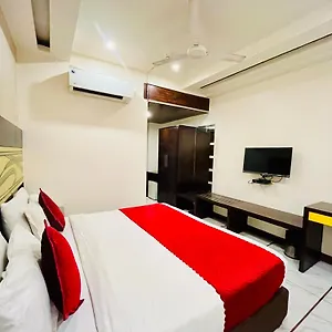 Frankstay -le Unit By Worth Hotel New Delhi