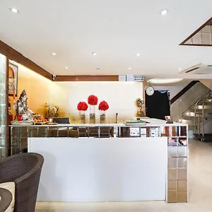 Collection O The Kailash Dev 3* New Delhi