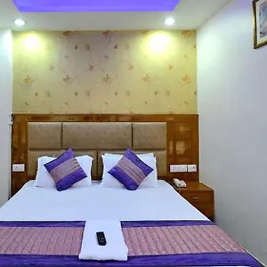 Hotel Excellancy - New Delhi Railway Station - Paharganj Hotel New Delhi