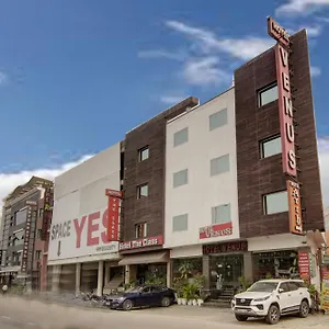 Venus Plaza 4* نيودلهي