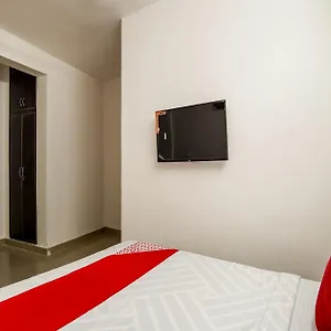 Oyo Flagship 75287 Pubg Residency Hotel New Delhi