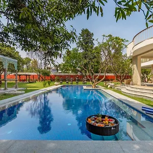 Elivaas Oasis - Luxe 6 Bhk With Pvt Pool Villa