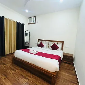 Badal - Safdarjung Enclave Apartment