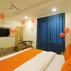 فندق Ambience -5 Mints Walk From Railway Station نيودلهي