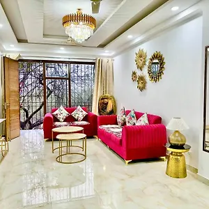 Forest Vistas A Luxury Vasant Kunj Gem New Delhi