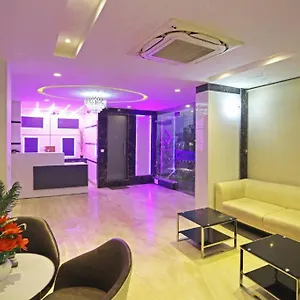 De Clark Hotel New Delhi