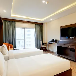 Grand Tark Plaza Near Delhi Airport 4*