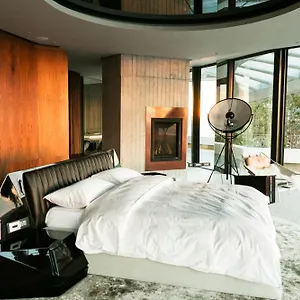 Hotel Seven Unit By R S Group Airport 4*