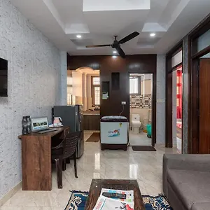 Apartment 103 Cozy Flats 2 Bhk Flat,near Airport Delhi
