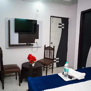 Hotel Yogdeep Prime 5*