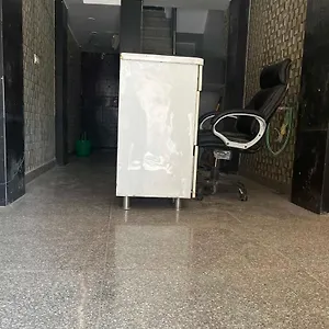 O Host Hotel 3*