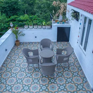 Secret Rooftop In North Delhi Apartment *