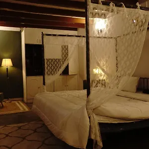 Lakeside Serenity Retreat Bed & Breakfast