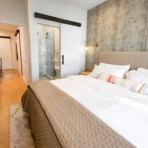 Apollyon Homestay Homestay