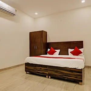 Hotel O Shiva