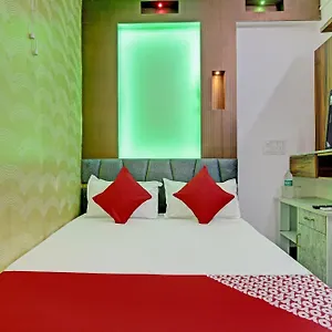 Hotel O Luxury Paradise New Delhi