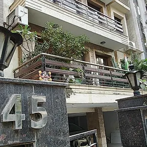 Divine India Service 4bhkj-45 Apartment New Delhi