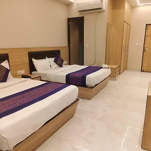 International 66 Guest house *