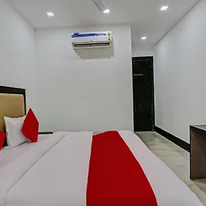 O Red Apple Homes