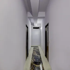 O Yadav Residency Near Nawada Metro Station 3*