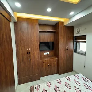 A Abode Aparthotel