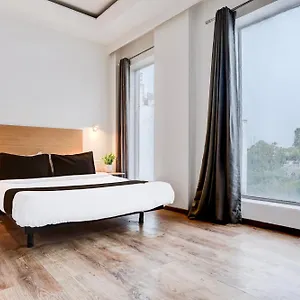 O Sky Residency. Hotel Delhi (National Capital Territory of India)