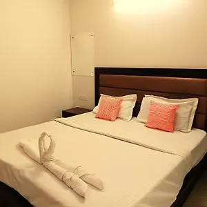 Sapphire Near Nizamuddin Railway Station *