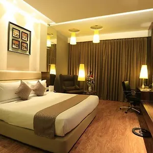 Hotel Royal Encasa Delhi Airport *