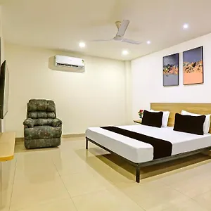 Hotel O Plush Homes