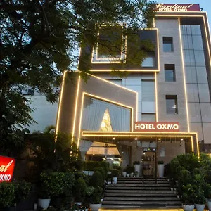Cardinal Oxmo Delhi Airport 3* نيودلهي