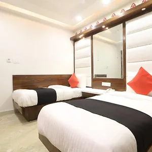 Kabir Palace Hotel 3*