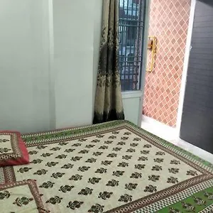 Maa Niwas