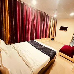 Hotel Silver Key