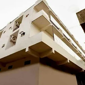 Hotel O Pop Shubham 3*