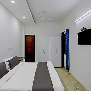 The Pinaki Residency Hotel New Delhi