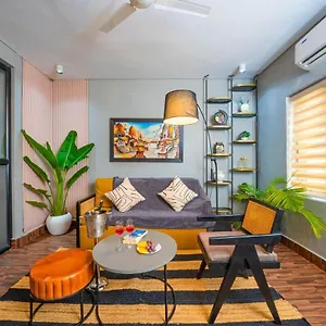 3bhk Spacious Stay-bunk & King Beds-hauz Khas Apartment New Delhi