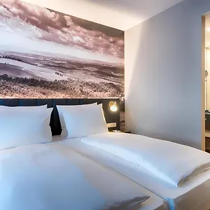 Hotel Empire Suites Hotel New Delhi