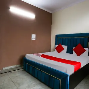 Hotel O Royal Continental 3*