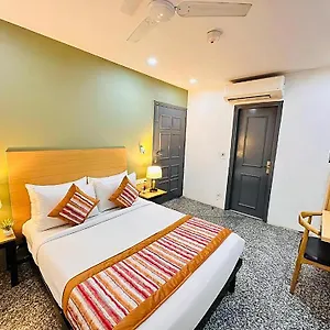 Aparthotel Golden Residency Punjabi Bagh New Delhi