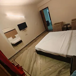 The Flight Mode 4* New Delhi